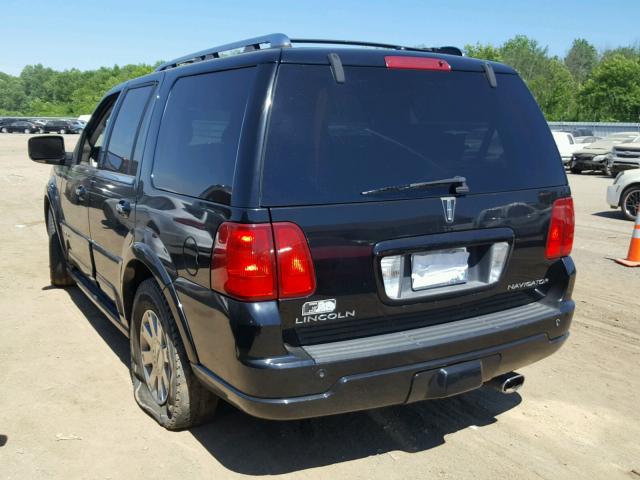 5LMFU28R14LJ26202 - 2004 LINCOLN NAVIGATOR BLACK photo 3