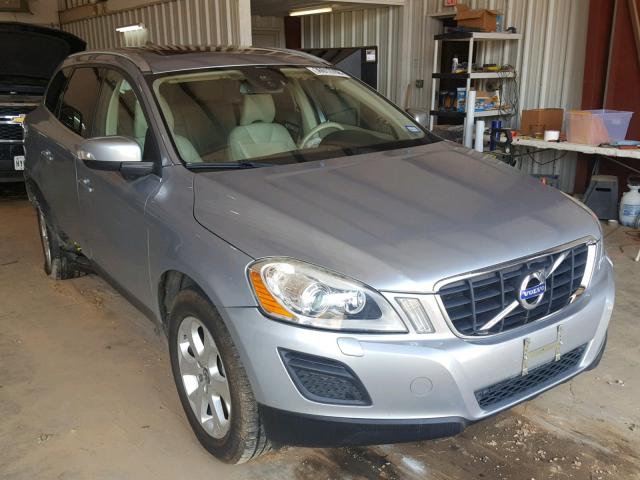 YV4952DL8D2385789 - 2013 VOLVO XC60 3.2 SILVER photo 1