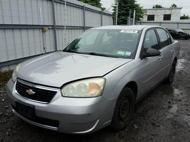 1G1ZS58F17F130649 - 2007 CHEVROLET MALIBU LS 银色 照片 2