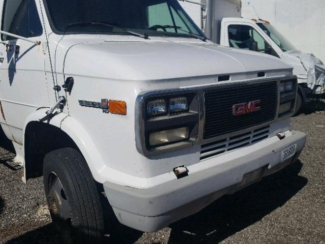 1GDKH32N6R3500943 - 1994 GMC G-P SCHOOL WHITE photo 9