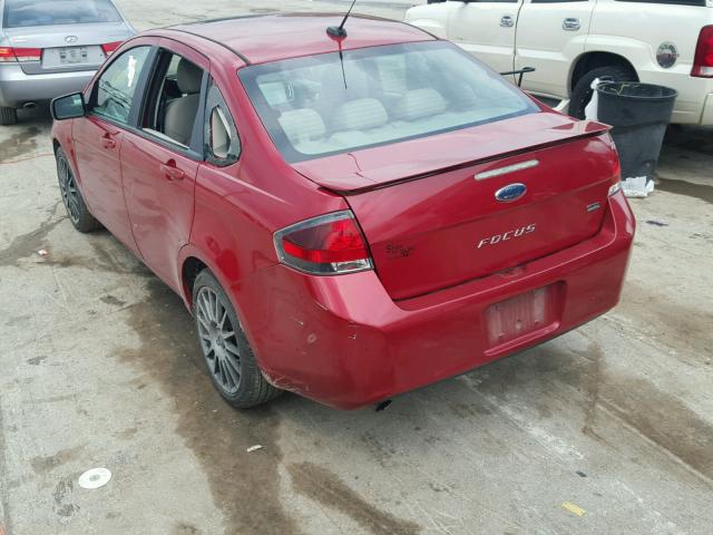 1FAHP3GN0BW153727 - 2011 FORD FOCUS SES RED photo 3