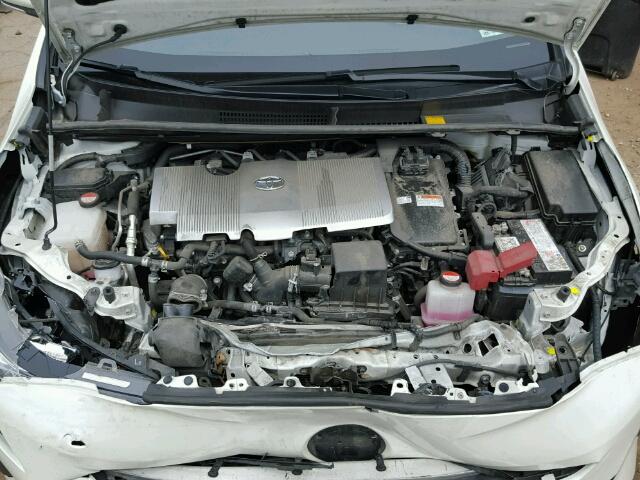 JTDKBRFU7G3517130 - 2016 TOYOTA PRIUS WHITE photo 7