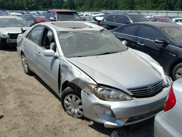 4T1BE30K26U681899 - 2006 TOYOTA CAMRY LE ვერცხლისფერი ფოტო 1