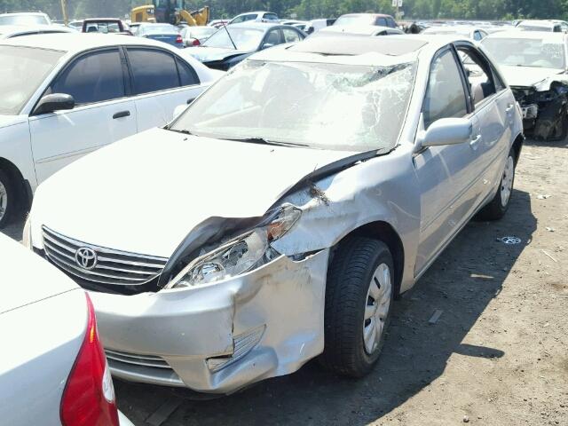 4T1BE30K26U681899 - 2006 TOYOTA CAMRY LE SILVER photo 2