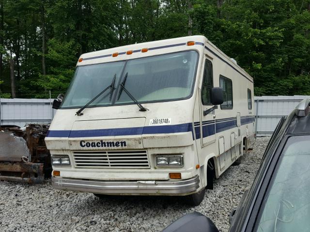 1GDJP37NXL3502015 - 1990 GMC MOTOR HOME CREAM photo 2