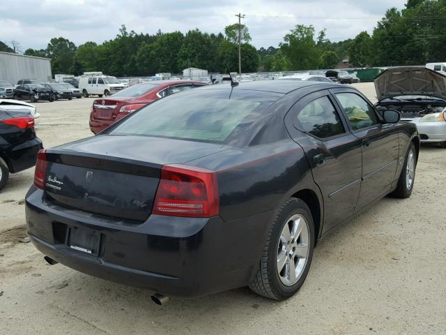 2B3KA53H98H103267 - 2008 DODGE CHARGER R/ BLACK photo 4