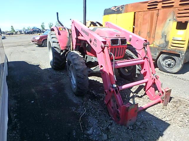 KPS1045 - 2006 MAHINDRA AND MAHINDRA TRACTOR RED photo 1