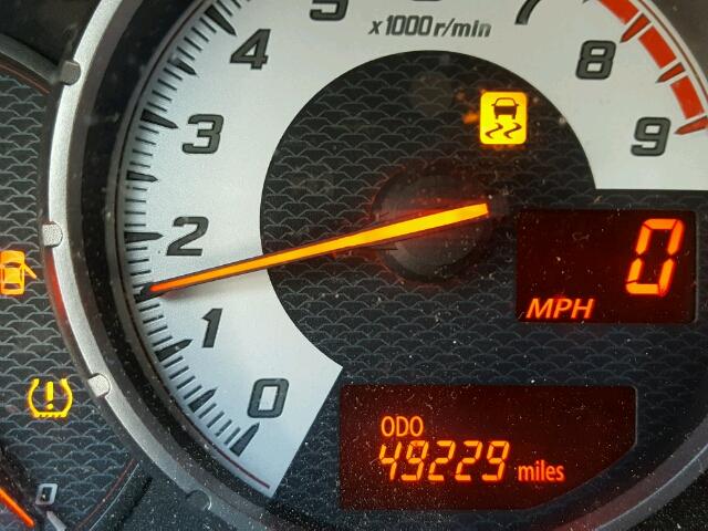 JF1ZNAA13D1711218 - 2013 TOYOTA SCION FR-S WHITE photo 8