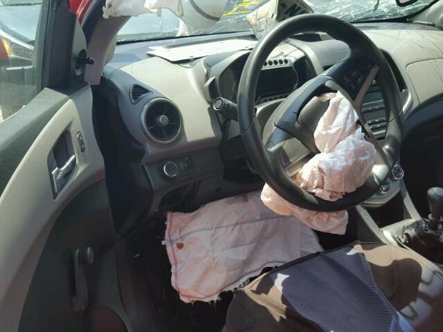 1G1JB5SH7E4236264 - 2014 CHEVROLET SONIC LS 红色 照片 9