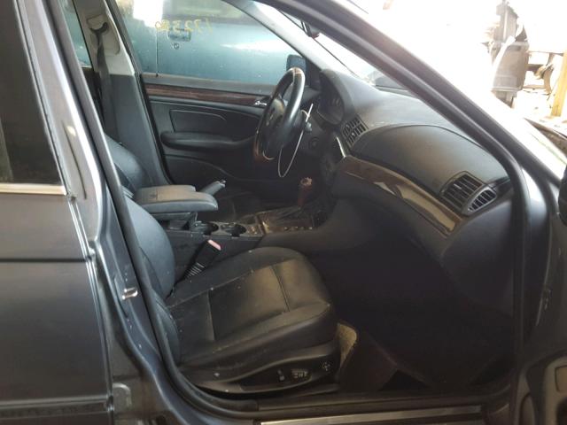 WBAEW53433PG21230 - 2003 BMW 330 XI GRAY photo 5