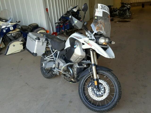 WB1045003AZX04737 - 2010 BMW R1200 GS WHITE photo 1