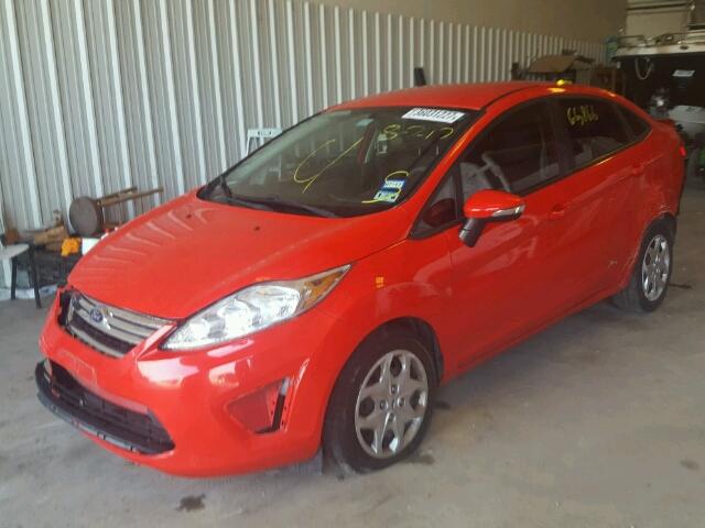 3FADP4BJ3DM185230 - 2013 FORD FIESTA SE RED photo 2