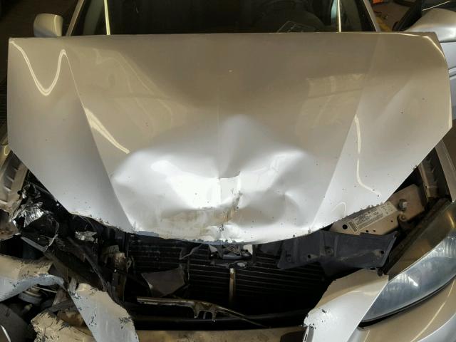 2G2WP522551197734 - 2005 PONTIAC GRAND PRIX SILVER photo 7