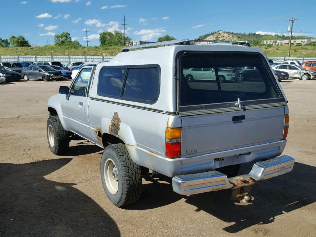 JT4RN63A1J8011429 - 1988 TOYOTA PICKUP RN6 BLUE photo 3