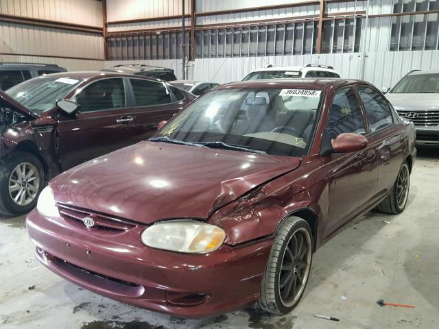 KNAFB121615069390 - 2001 KIA SEPHIA BAS MAROON photo 2