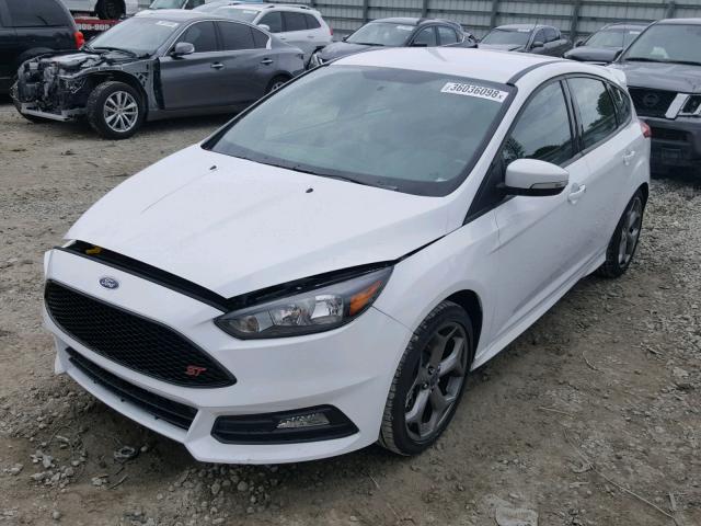 1FADP3L9XHL337980 - 2017 FORD FOCUS ST WHITE photo 2