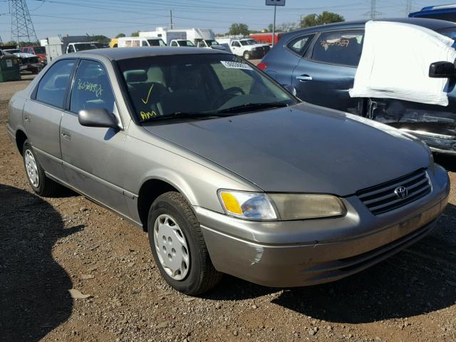 JT2BG22KXW0192558 - 1998 TOYOTA CAMRY CE BEIGE photo 1