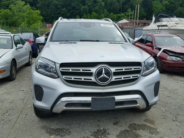 4JGDF6EE9HA844725 - 2017 MERCEDES-BENZ GLS 450 4M SILVER photo 9