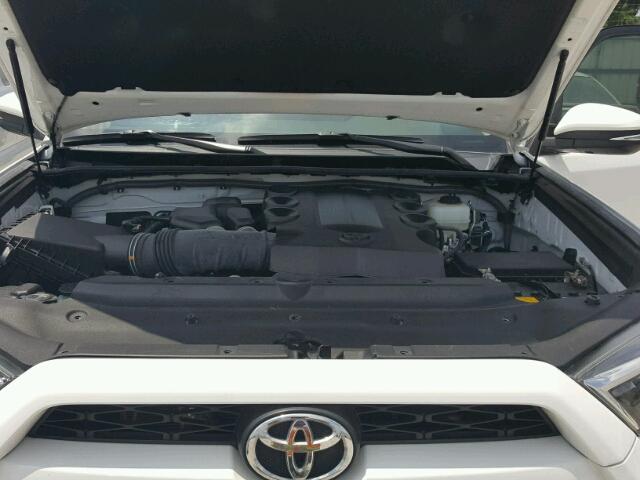 JTEBU5JRXG5344161 - 2016 TOYOTA 4RUNNER SR 白色 照片 7