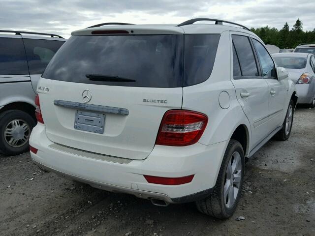 4JGBB25E69A512996 - 2009 MERCEDES-BENZ ML WHITE photo 4