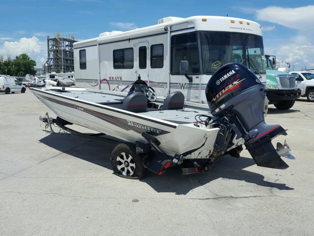 RGR97204D616 - 2016 RANGE ROVER BOAT WHITE photo 3