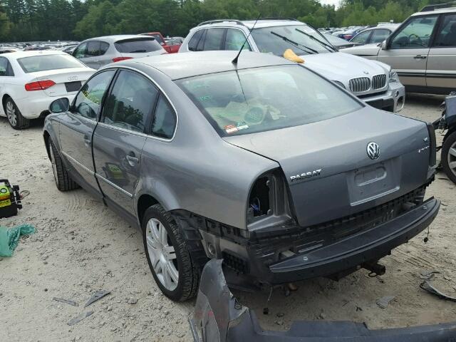 WVWTU63B75P021881 - 2005 VOLKSWAGEN PASSAT GRAY photo 3