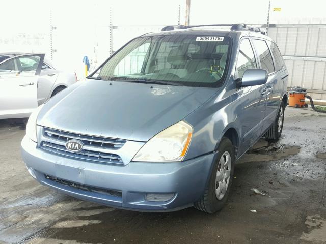 KNDMB233786223173 - 2008 KIA SEDONA EX BLUE photo 2