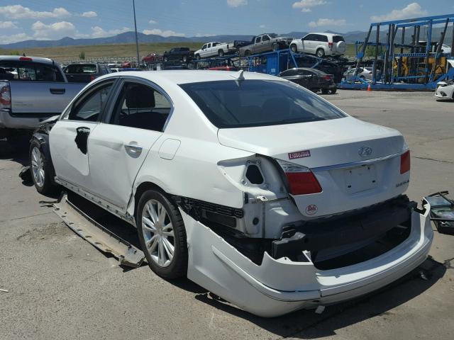 KMHGC46F69U058236 - 2009 HYUNDAI GENESIS 4. WHITE photo 3