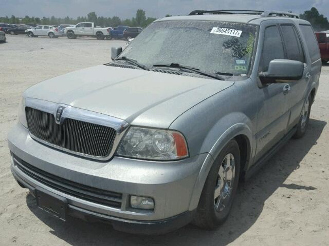 5LMFU27566LJ03323 - 2006 LINCOLN NAVIGATOR GREEN photo 2