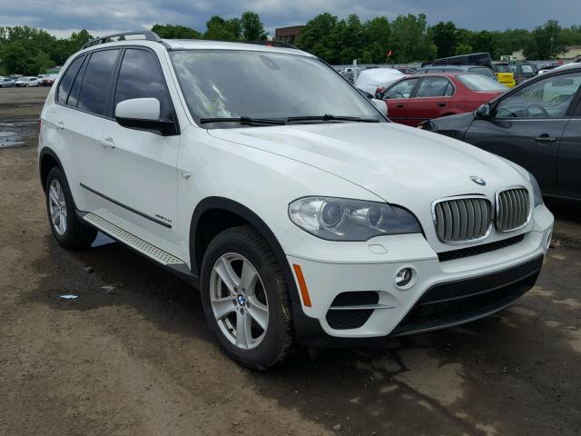 5UXZW0C57CL668943 - 2012 BMW X5 XDRIVE3 WHITE photo 1