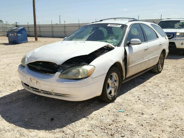 1FAFP58S72G107832 - 2002 FORD TAURUS WHITE photo 2