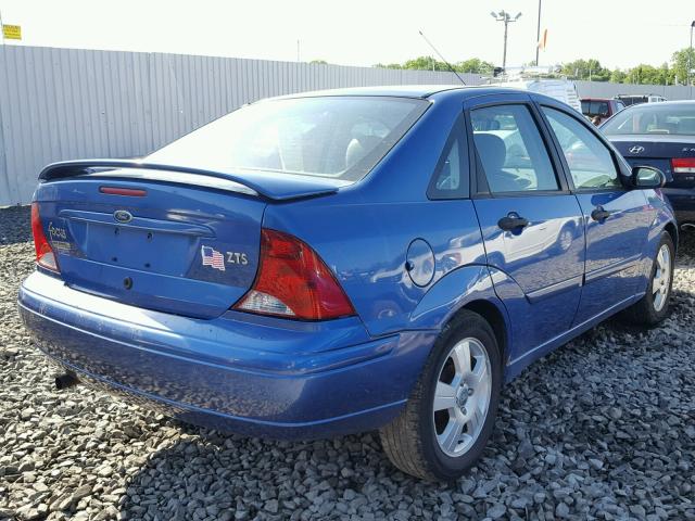 1FAHP38Z63W340943 - 2003 FORD FOCUS ZTS BLUE photo 4