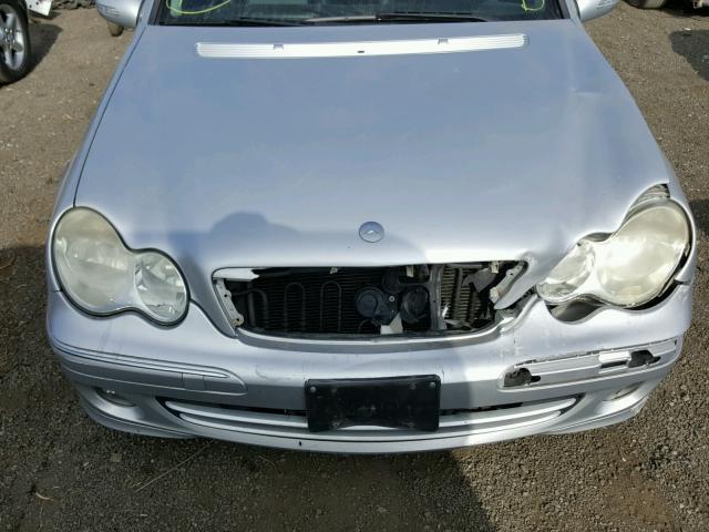 WDBRF56H67F877467 - 2007 MERCEDES-BENZ C 350 SILVER photo 7