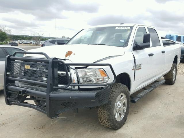 3C6UR5HLXJG102574 - 2018 RAM 2500 ST WHITE photo 2
