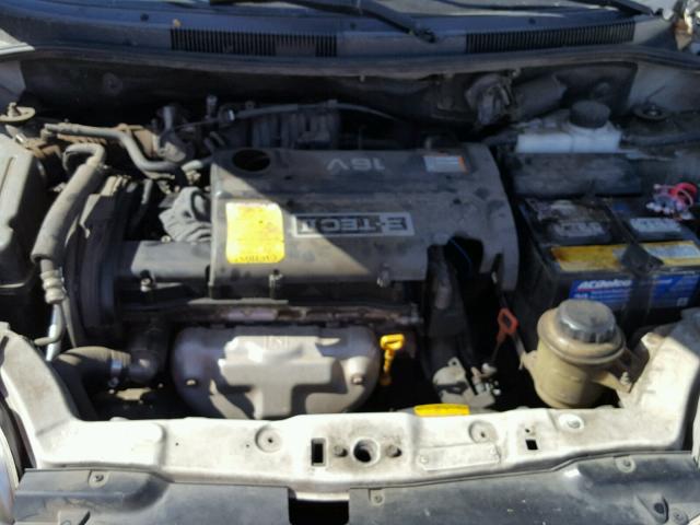 KL1TD62655B403979 - 2005 CHEVROLET AVEO BASE Ақ фото 7