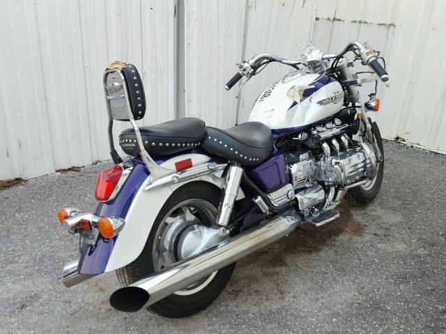 1HFSC3405VA001857 - 1997 HONDA GL1500 C/2 TWO TONE photo 4