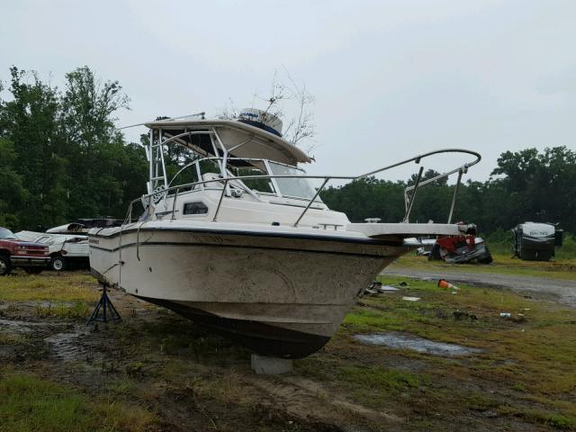 NTLCR172F404 - 2004 GRAD BOAT WHITE photo 1