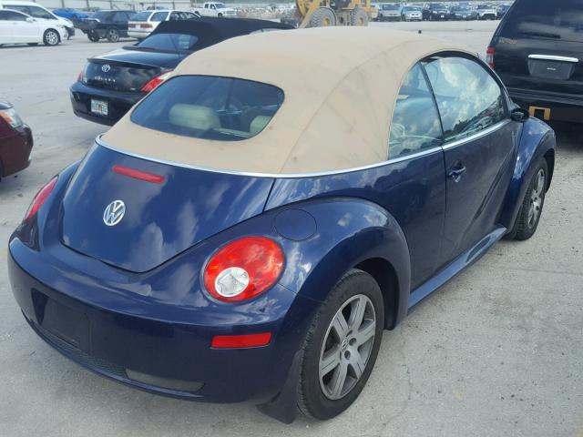 3VWPF31Y06M330243 - 2006 VOLKSWAGEN NEW BEETLE 蓝色 照片 4