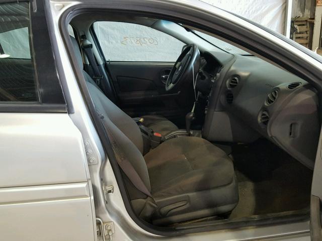 2G2WP522151256939 - 2005 PONTIAC GRAND PRIX SILVER photo 5
