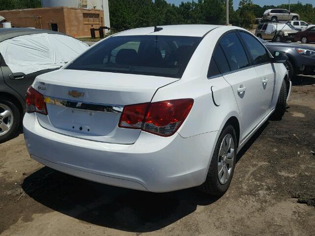 1G1PC5SH3C7364729 - 2012 CHEVROLET CRUZE LS WHITE photo 4