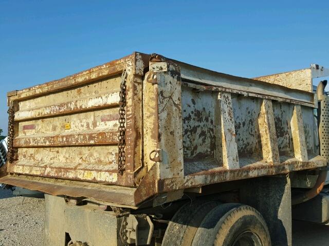 1HTLDTVN6FHA58556 - 1985 INTERNATIONAL S-SERIES 1 白色 照片 6