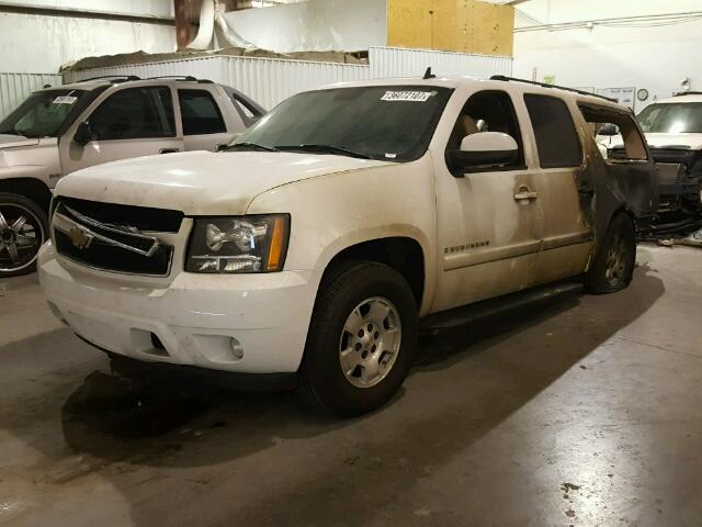 3GNFC16J37G208314 - 2007 CHEVROLET SUBURBAN C WHITE photo 2