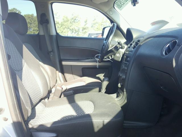 3GNBAAFW7BS566909 - 2011 CHEVROLET HHR LS SILVER photo 5