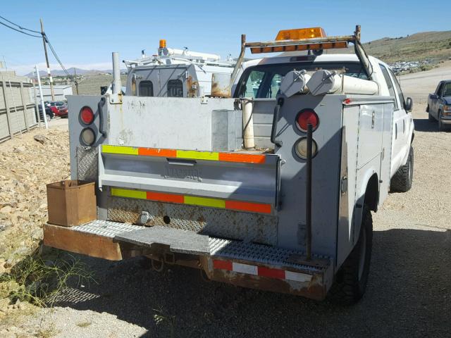 1FTSW31F6YEB06852 - 2000 FORD F350 SRW S WHITE photo 4