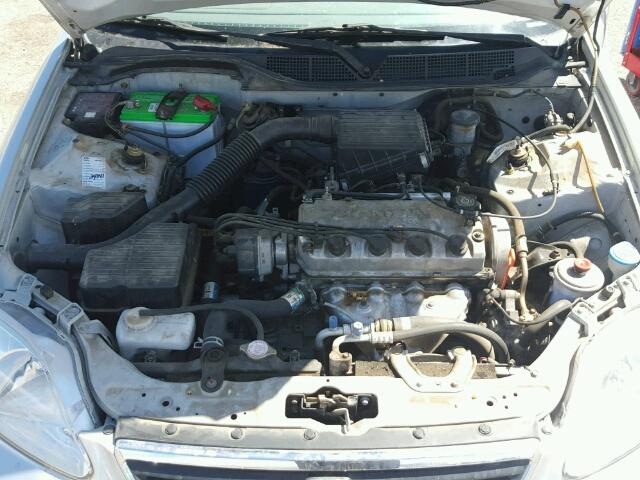 2HGEJ6618YH554255 - 2000 HONDA CIVIC BASE SILVER photo 7