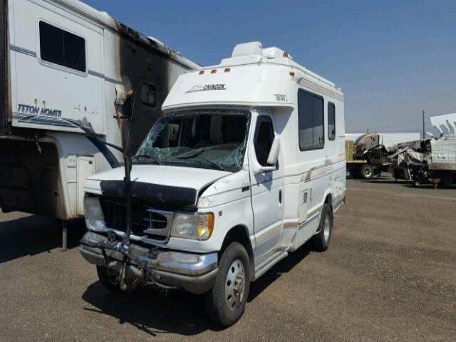 1FDKE30S1VHA76327 - 1997 CHIN MOTORHOME WHITE photo 2