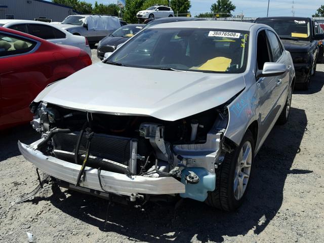 1G11D5SR9DF245988 - 2013 CHEVROLET MALIBU 1LT 银色 照片 2