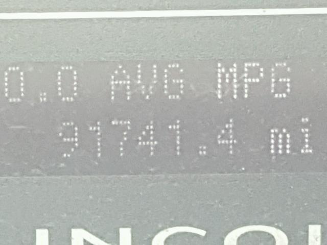 5LMJJ2J56AEJ00429 - 2010 LINCOLN NAVIGATOR WHITE photo 8