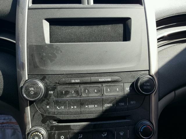 1G11B5SL8EF136246 - 2014 CHEVROLET MALIBU LS ვერცხლისფერი ფოტო 9