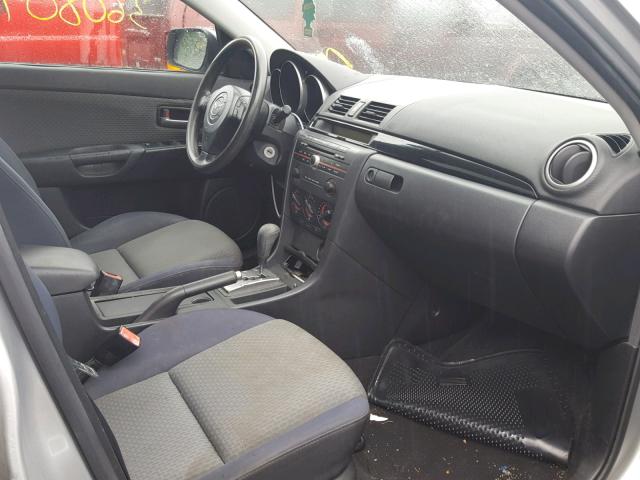 JM1BK12F341149657 - 2004 MAZDA 3 I SILVER photo 5